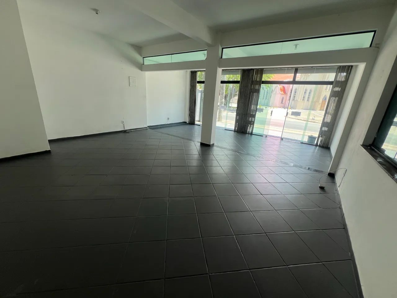 Sala Comercial entrada da cidade 