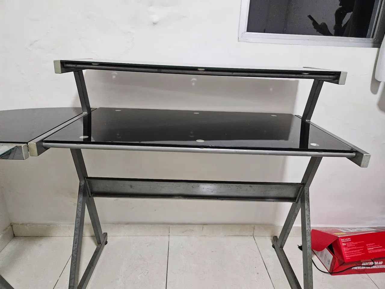 Mesa de Escritorio - Foto 2