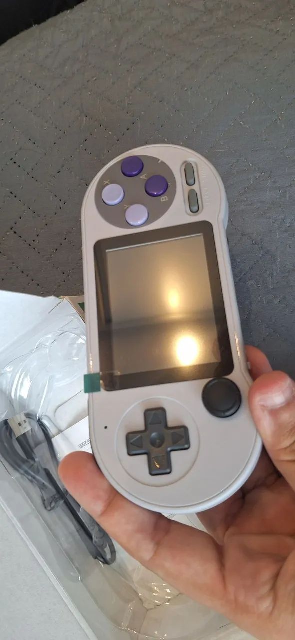 SF2000 CO SOLE DE JOGOS PORTÁTIL NOVO - Foto 4