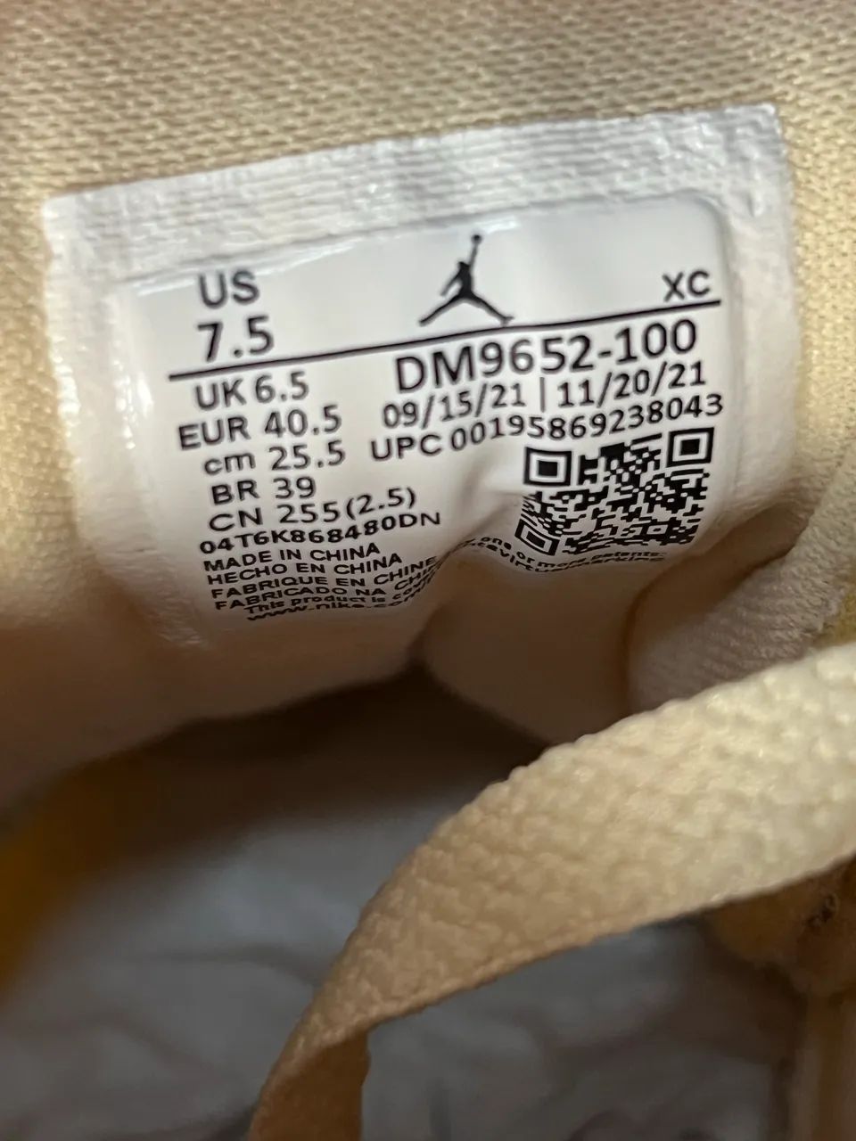 Jordan 1 Mid Inside Out 39 original - Foto 3