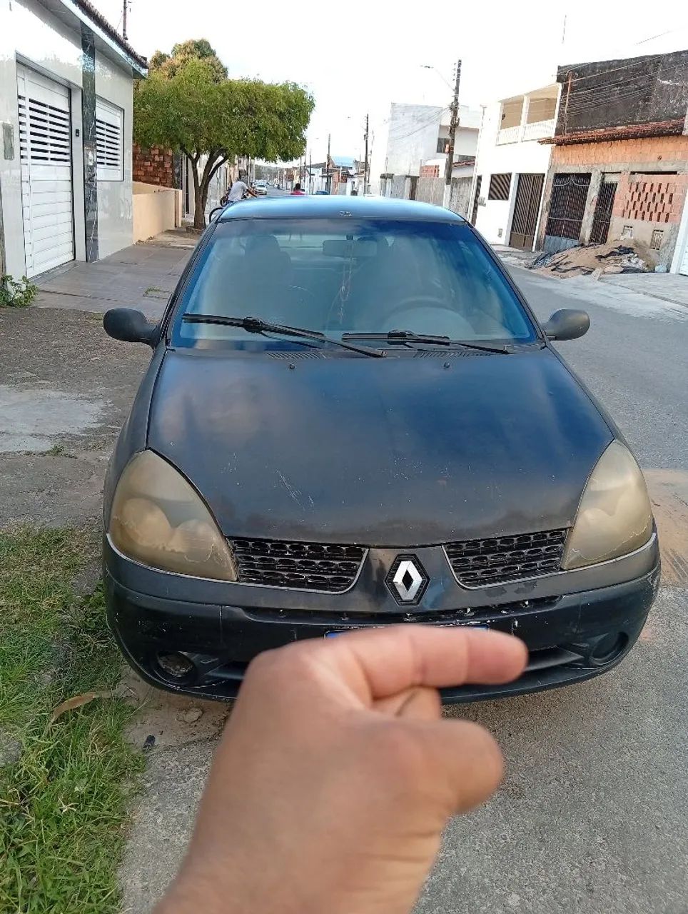 Renault Clio Authentique 1.0/1.0 Hi-power 16V 3P 2003