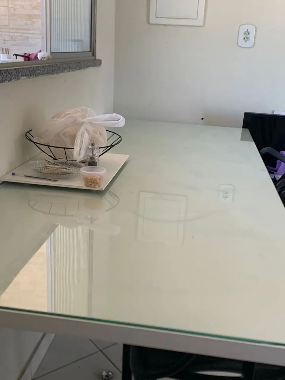 Mesa De vidro ee Madeira