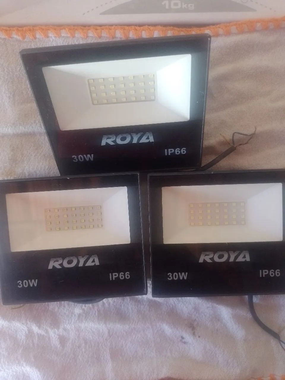 Refletores ROYA 30W IP66 LED - Foto 2