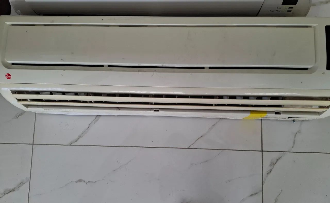 Ar-condicionado funcionando perfeitamente 