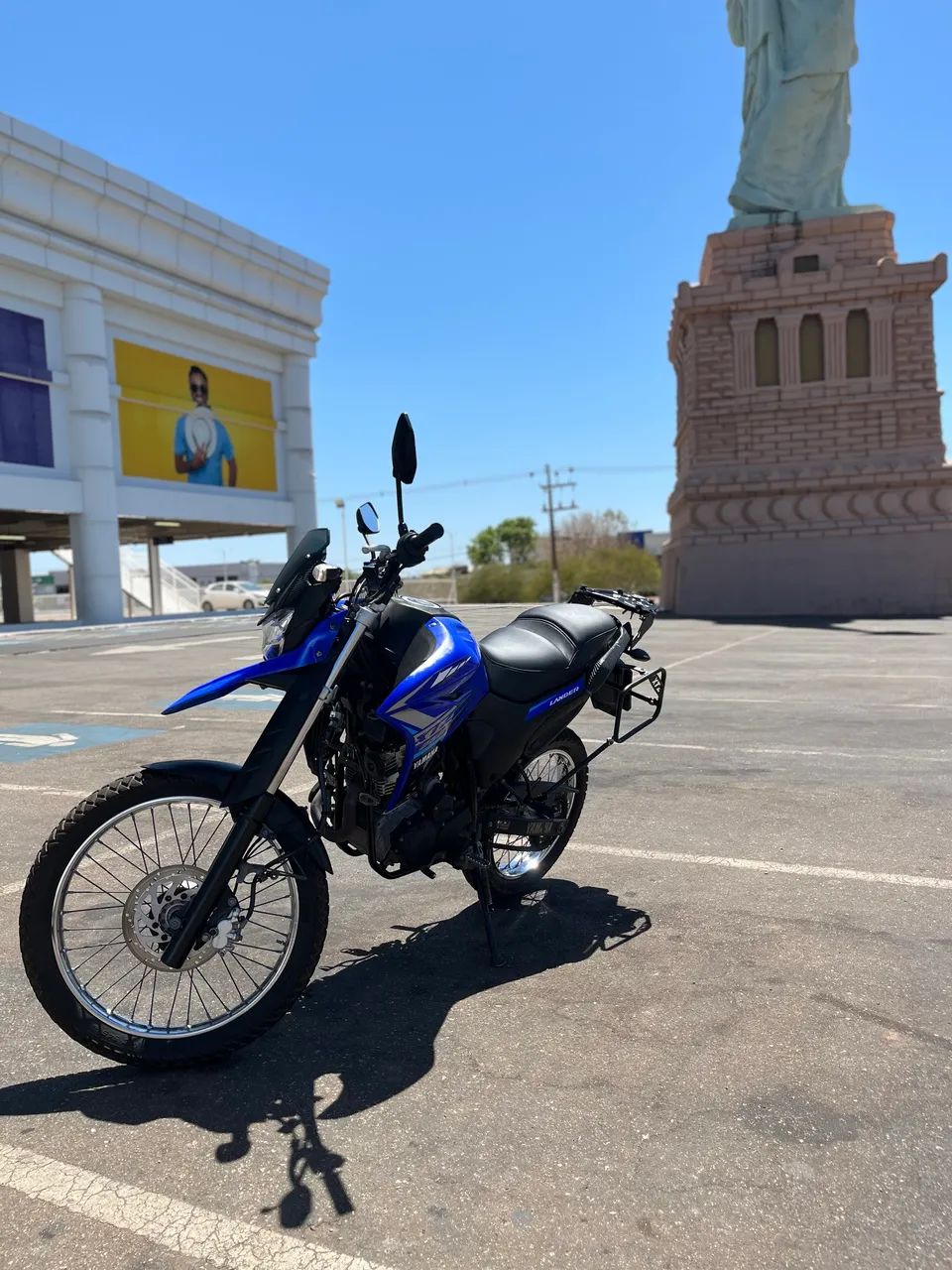 XTZ 250 Lander 2022 - Foto 5