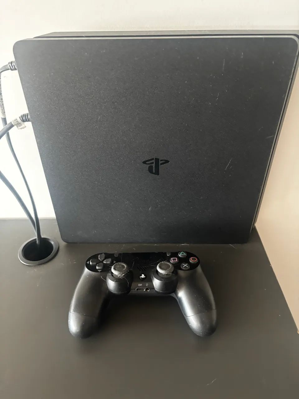 PS4 - Seminovo perfeito estado