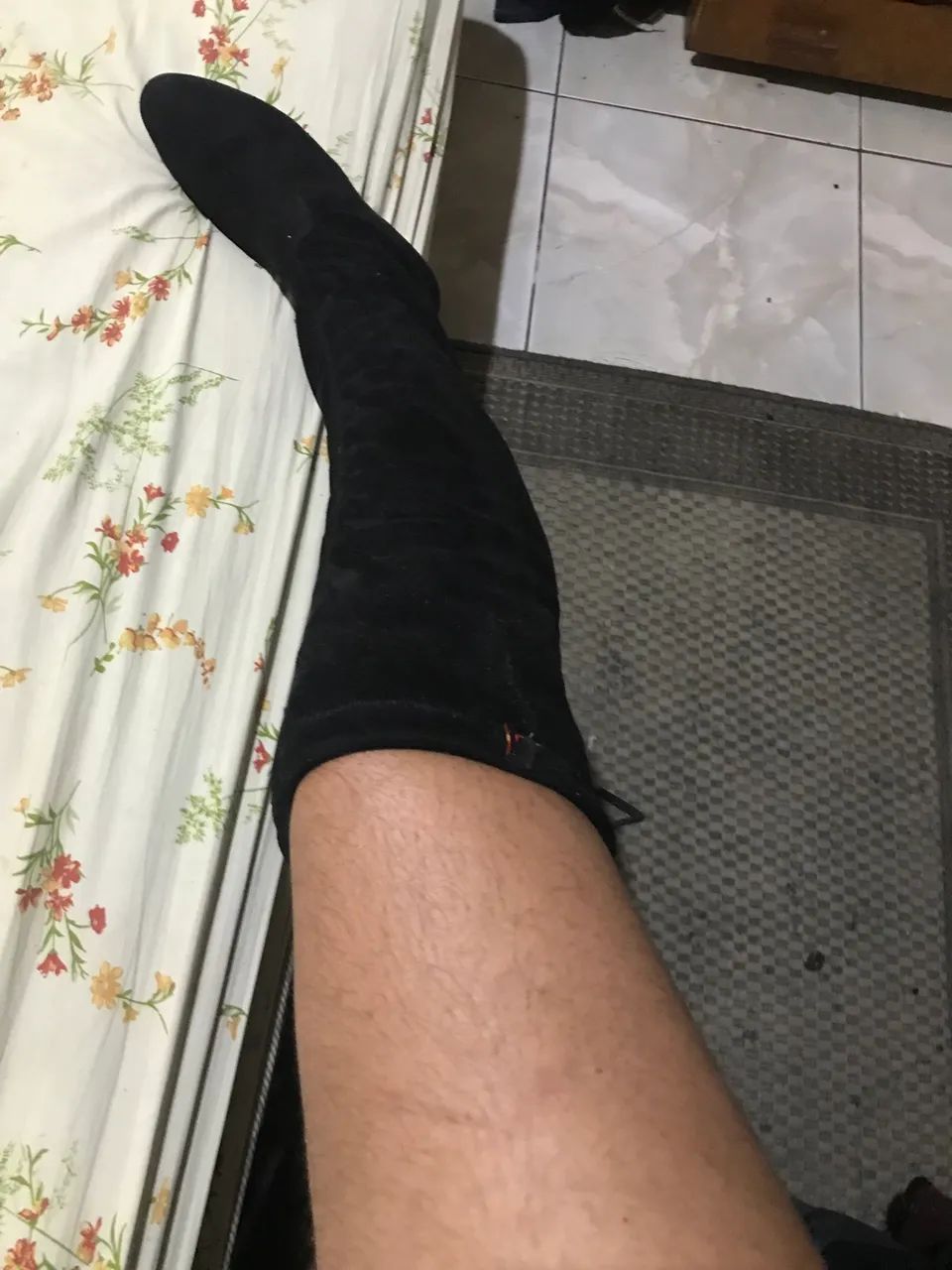 Bota camurça pimenta doce - Foto 2
