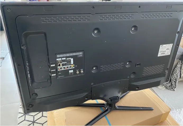 TV Smart Samsung 40" - UN40ES6500 - Foto 2