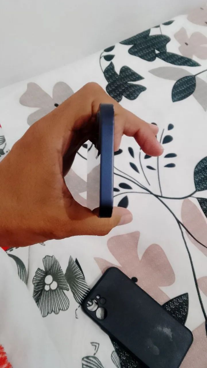 iPhone 12 Mini Preto 64 Gigas LEIA - Foto 5