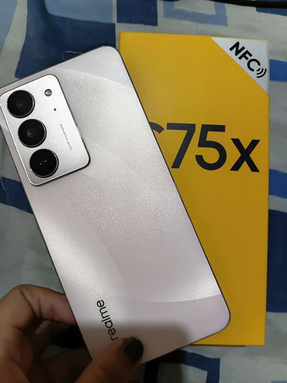 Vendo Realme C75x  - Foto 3