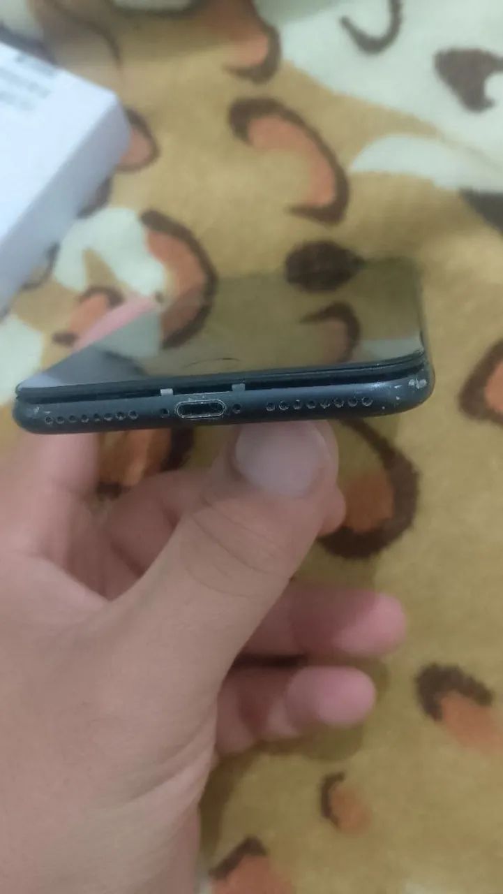 VENDO CARCAÇA DO IPHONE 7 PLUS SEM BATERIA FRINTAL BOA ORIGINAL  - Foto 2