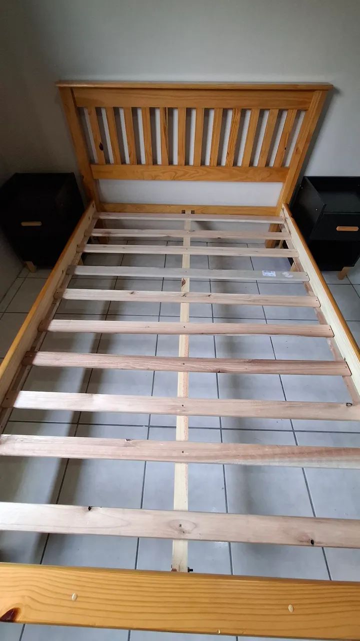 Cama / colchão /criado  - Foto 2