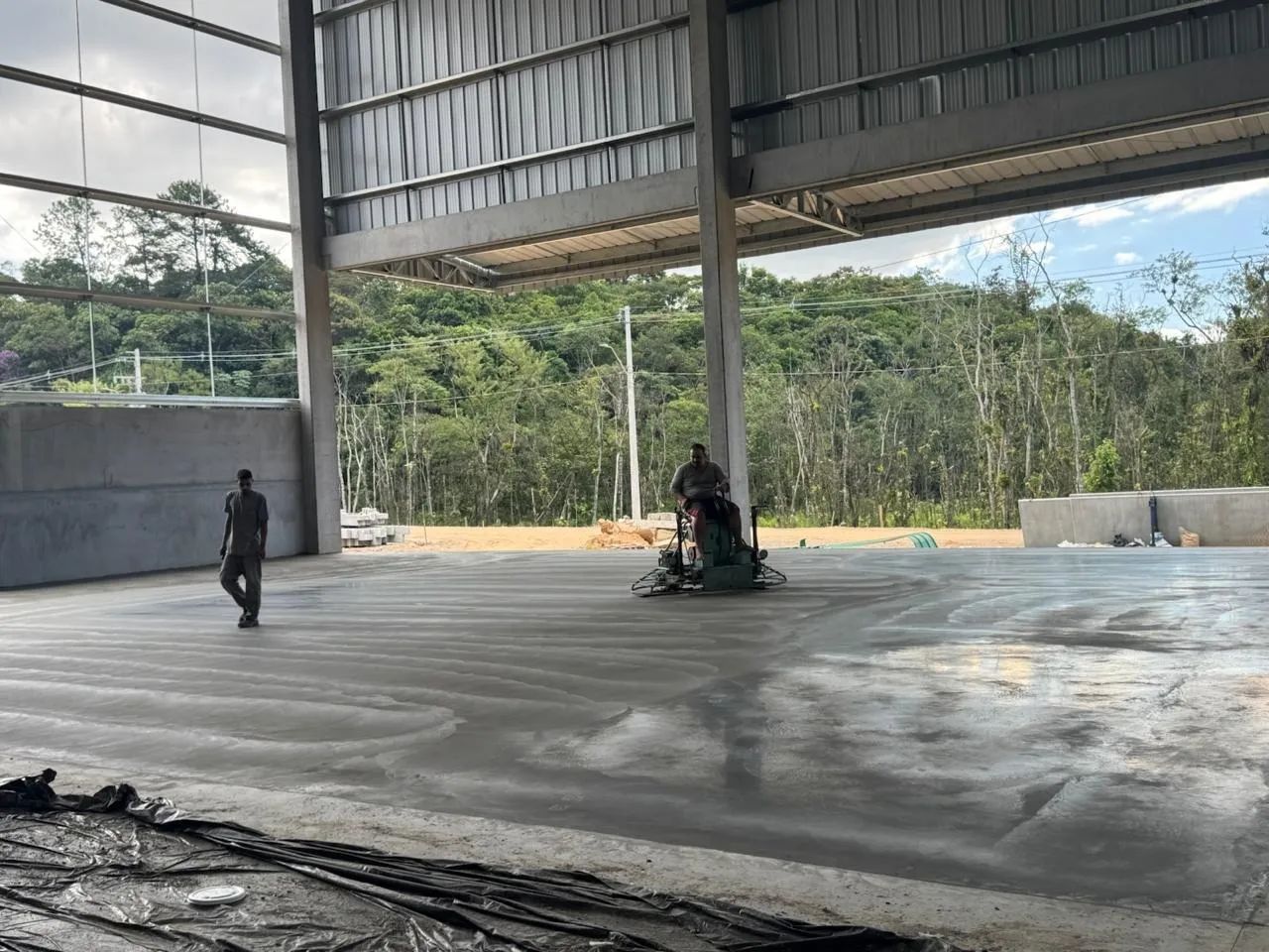 GALPÃO LOGISTICO EM JOINVILLE | DISTRITO INDUSTRIAL | 6.600 M² | 14 DOCAS - Foto 5