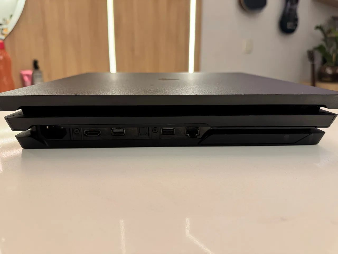 PS4 Pro 1 TB - Foto 2
