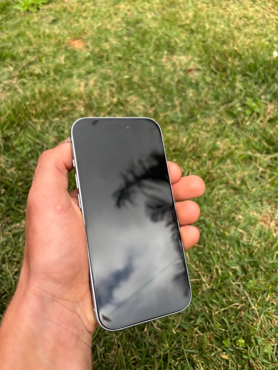 Vendo iPhone 15 impecável com 256gb - Foto 4