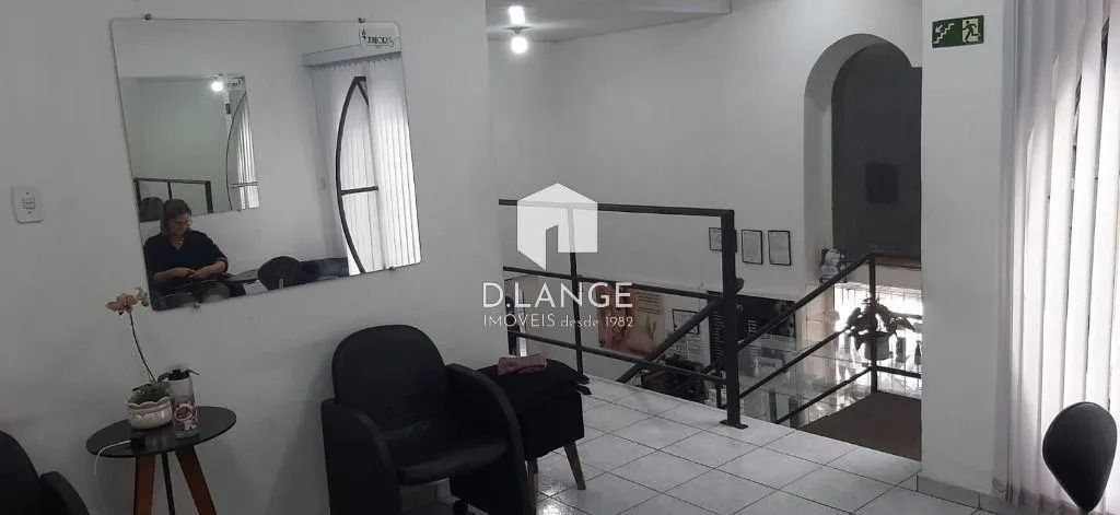 Casa à venda em Campinas, Cambuí, com 5 quartos, com 264.6 m² - Foto 5
