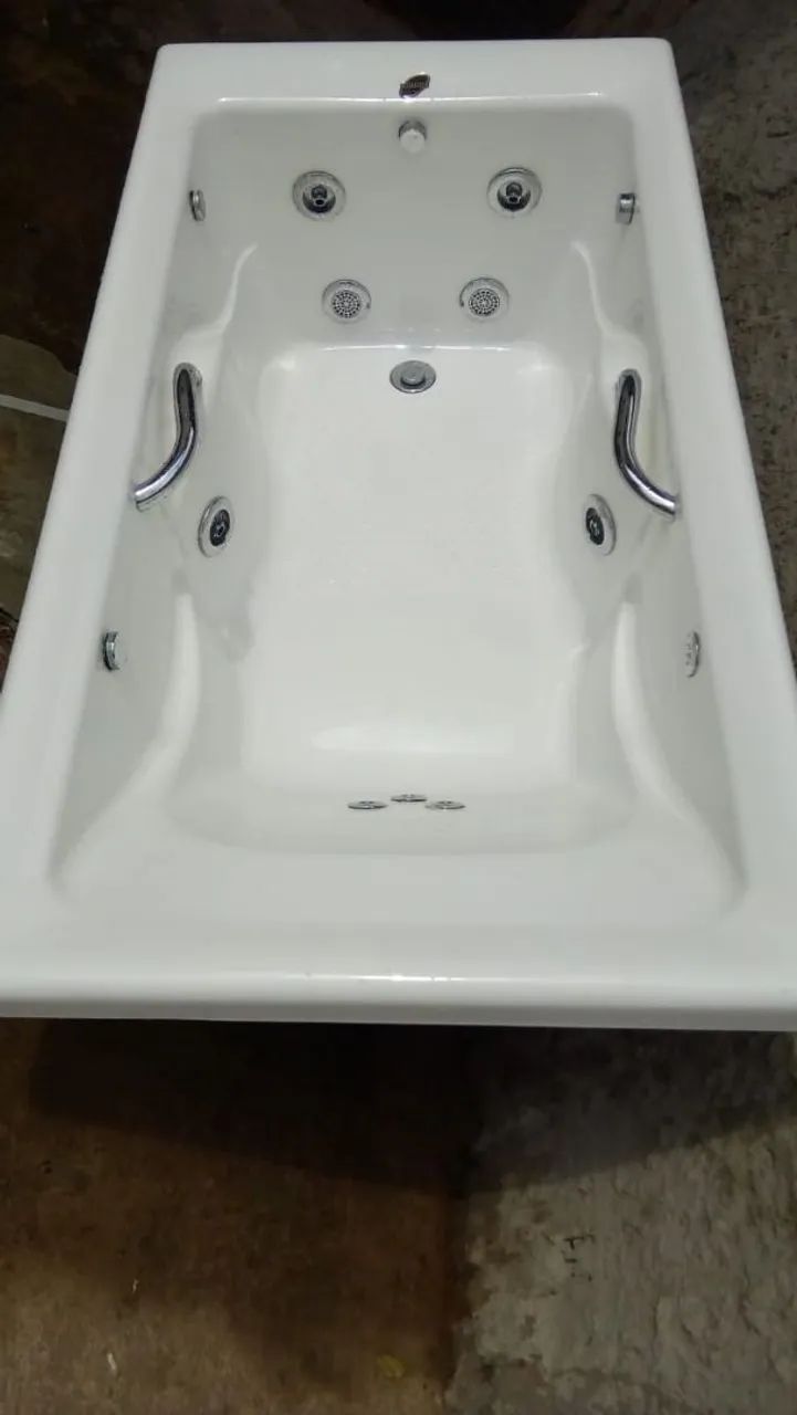 Banheira SPA Jacuzzi 14 jatos com aquecedor 