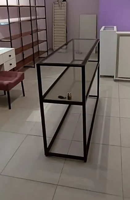 PRATELEIRA CENTRAL