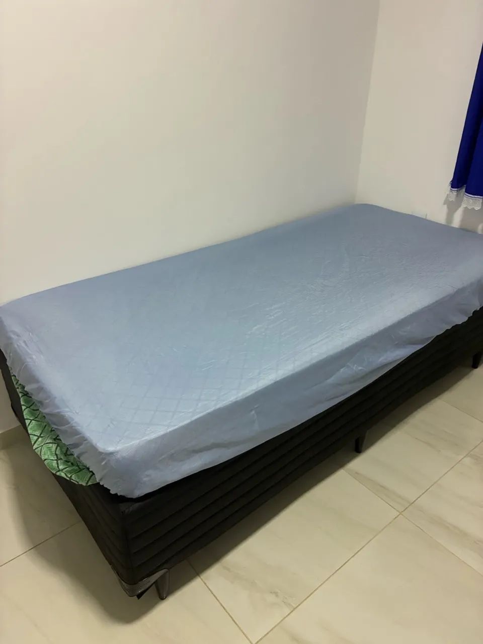 Cama de solteiro com colchão - Foto 2