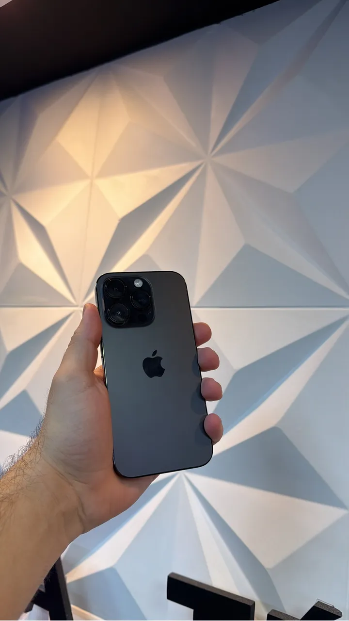 iPhone 14 Pro 256GB Cinza Espacial Original Apple - Celulares e