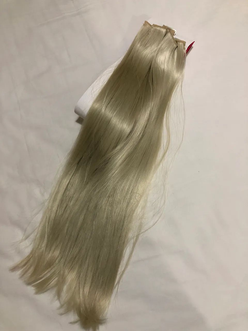 Cabelo sintético loiro