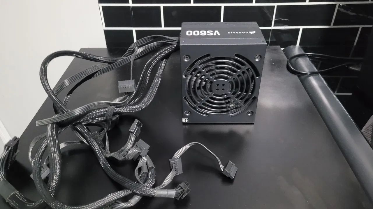 Fonte corsair vs600w 80 plus - Foto 2