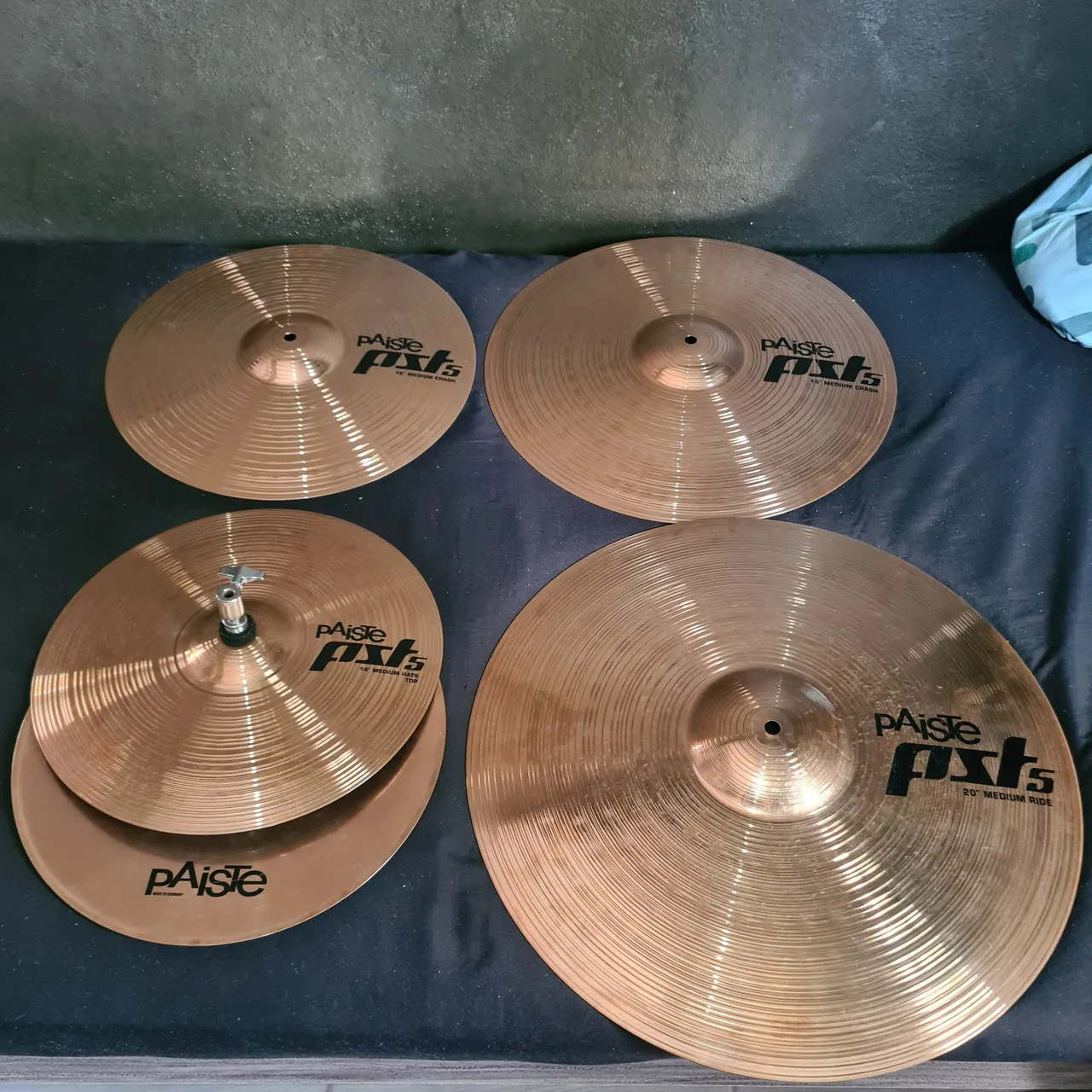 China trash 16 zildjan. - Instrumentos musicais - Santo Antônio