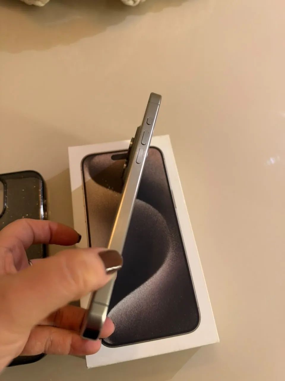 iPhone 15 pro Max - Foto 4