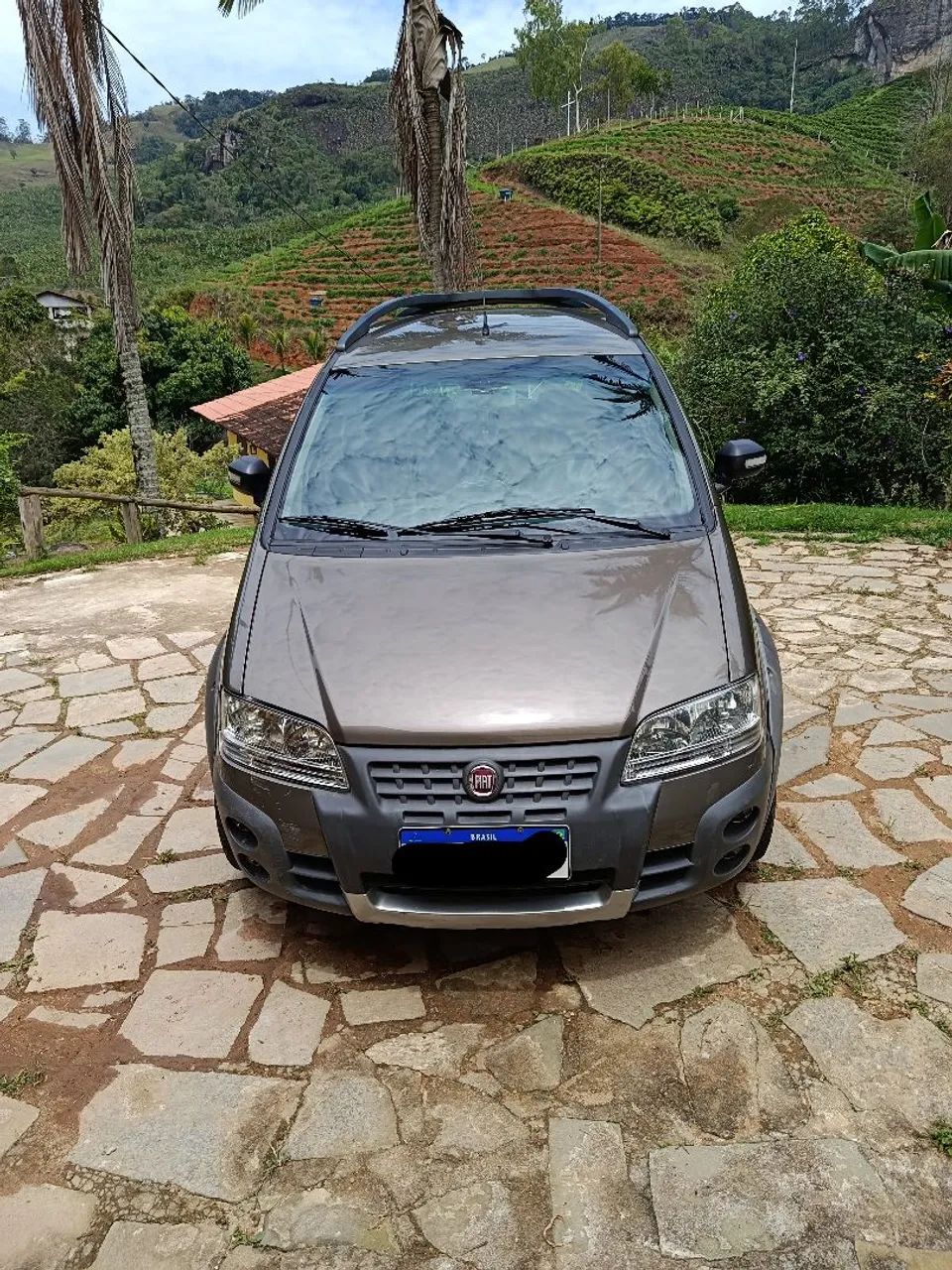 Fiat Idea ADV./ ADV.LOCK.DUALOGIC 1.8 FLEX 5P 2010