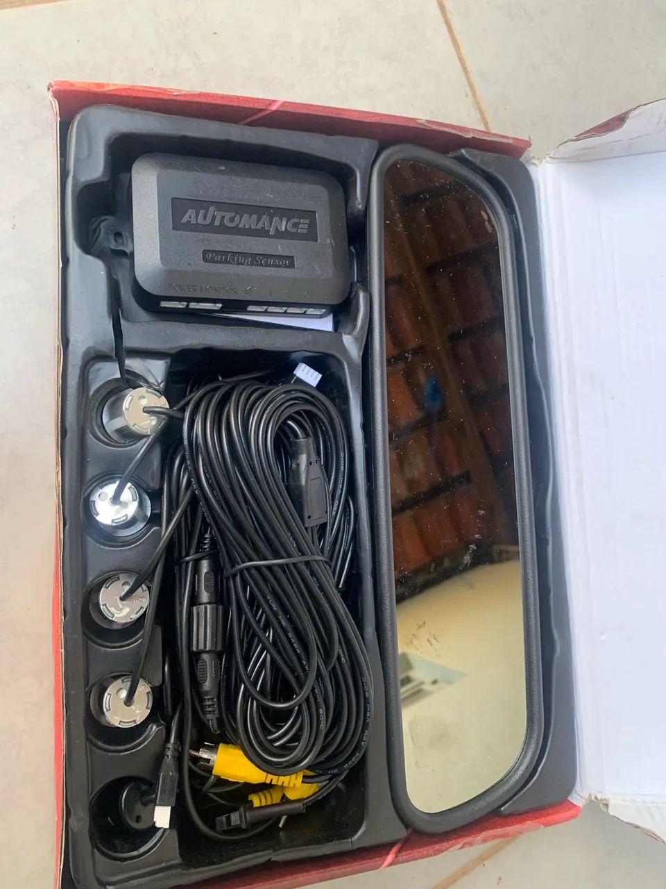 Sensor com câmera de ré 