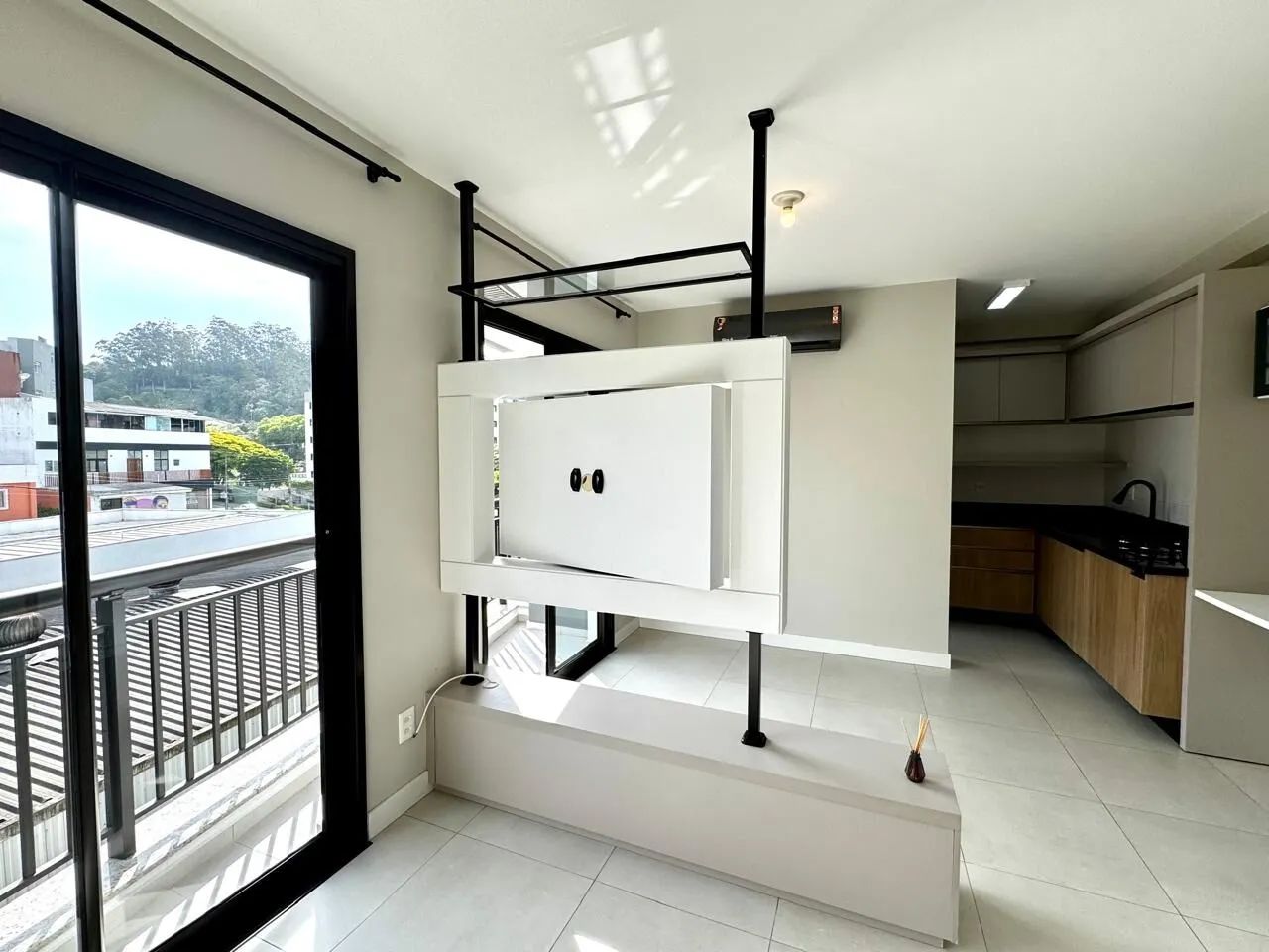 Studio mobiliado à venda próximo à UFSC - Foto 4