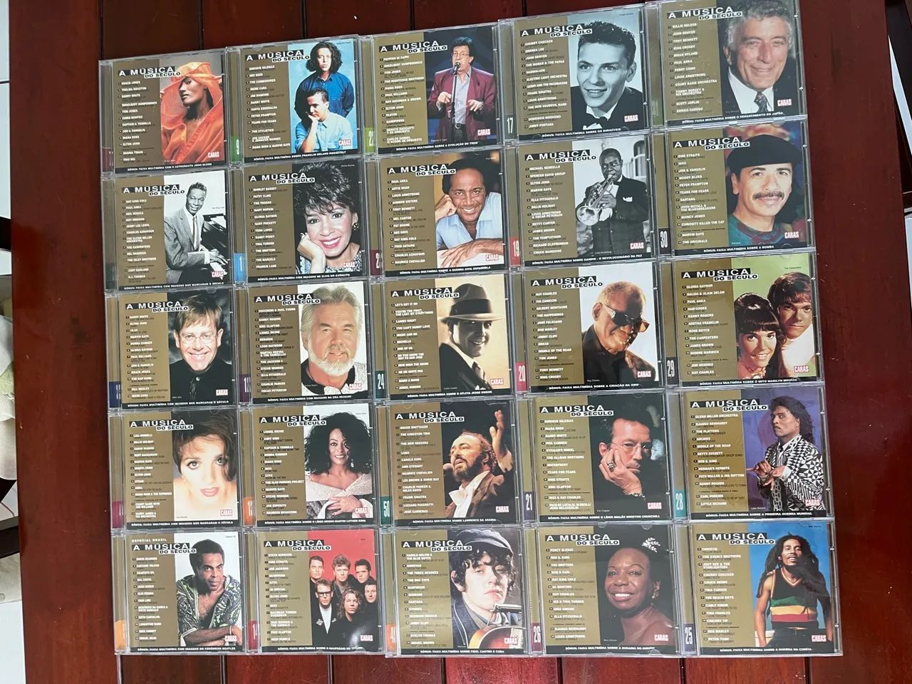 Lote 39 CDs - A música do século 