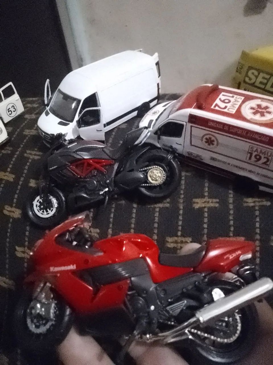 Miniaturas  15,00 cada, novos - Foto 4