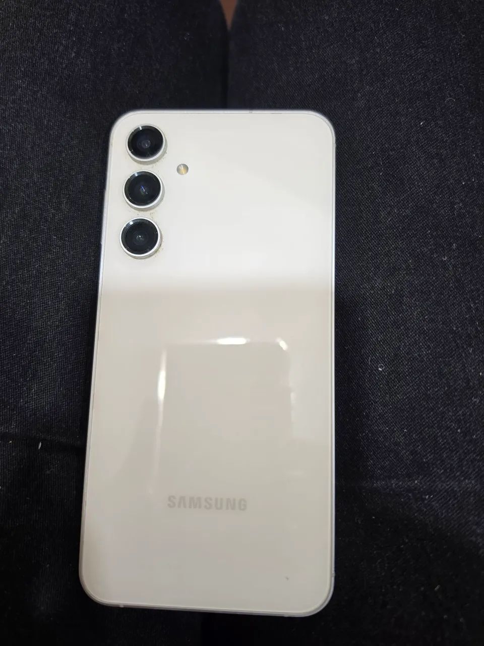 Samsung s23fe 128 gigas.  Impecável 