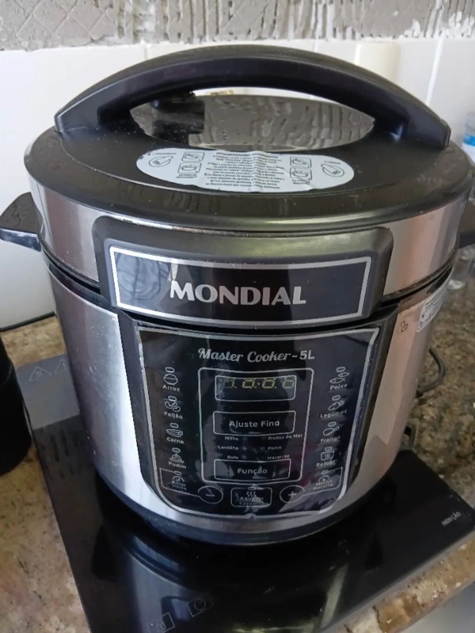 Vendo panela de pressão elétrica com defeito  - Foto 2