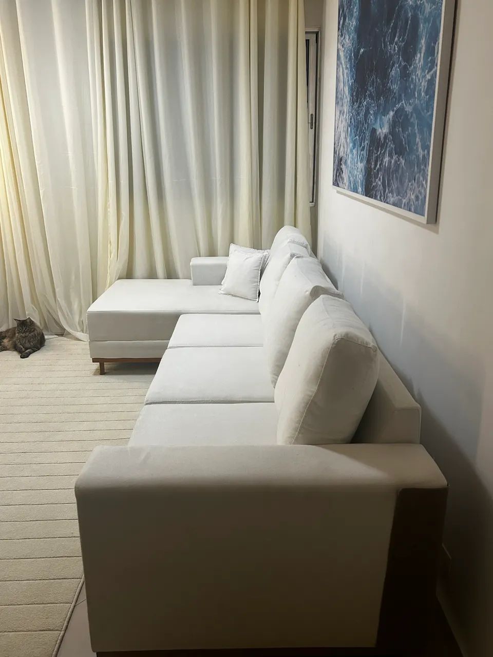 Sofá 4 Lugares 3m em Linho off white com Chaise Esquerdo - Excelente Estado - Foto 2