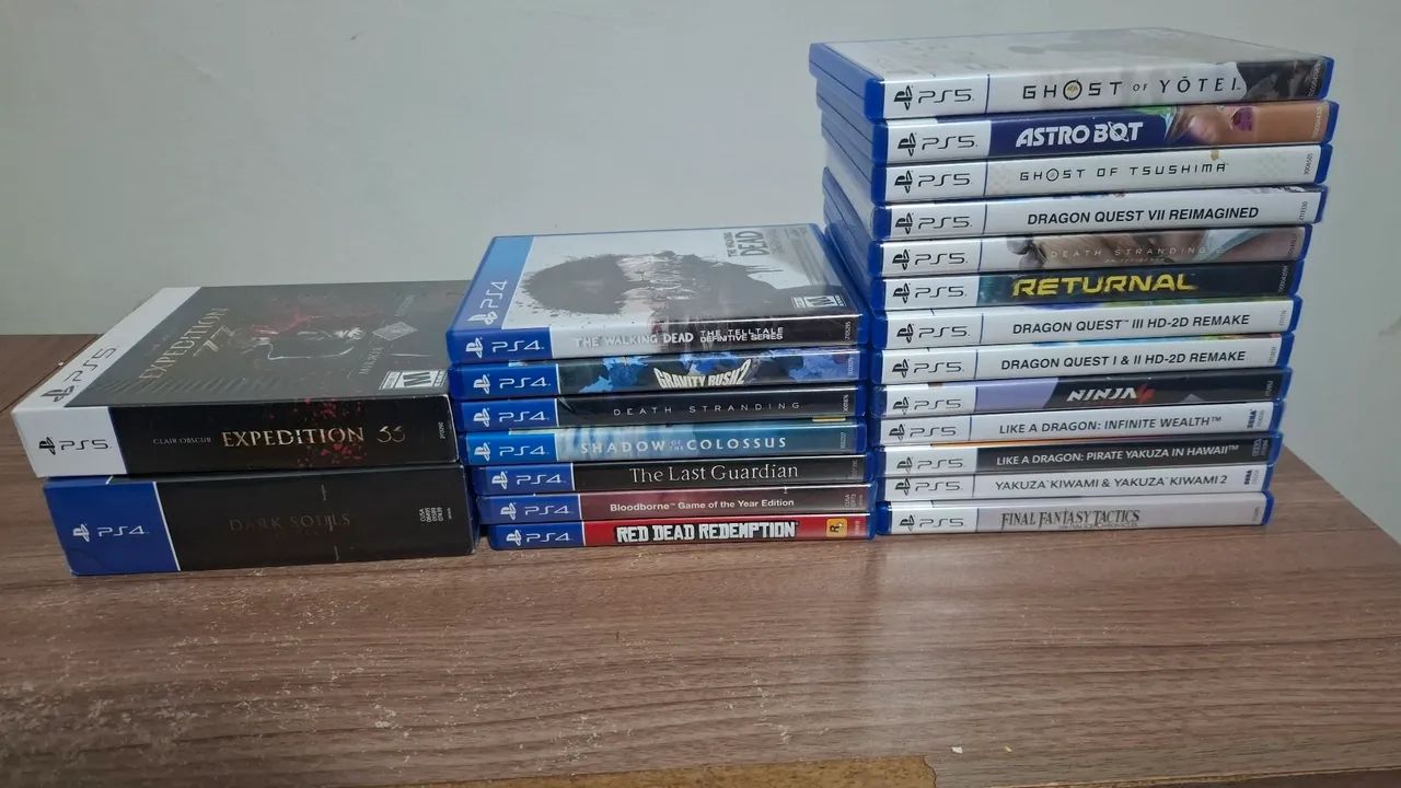 Lote 25 Jogos PS5 e PS4