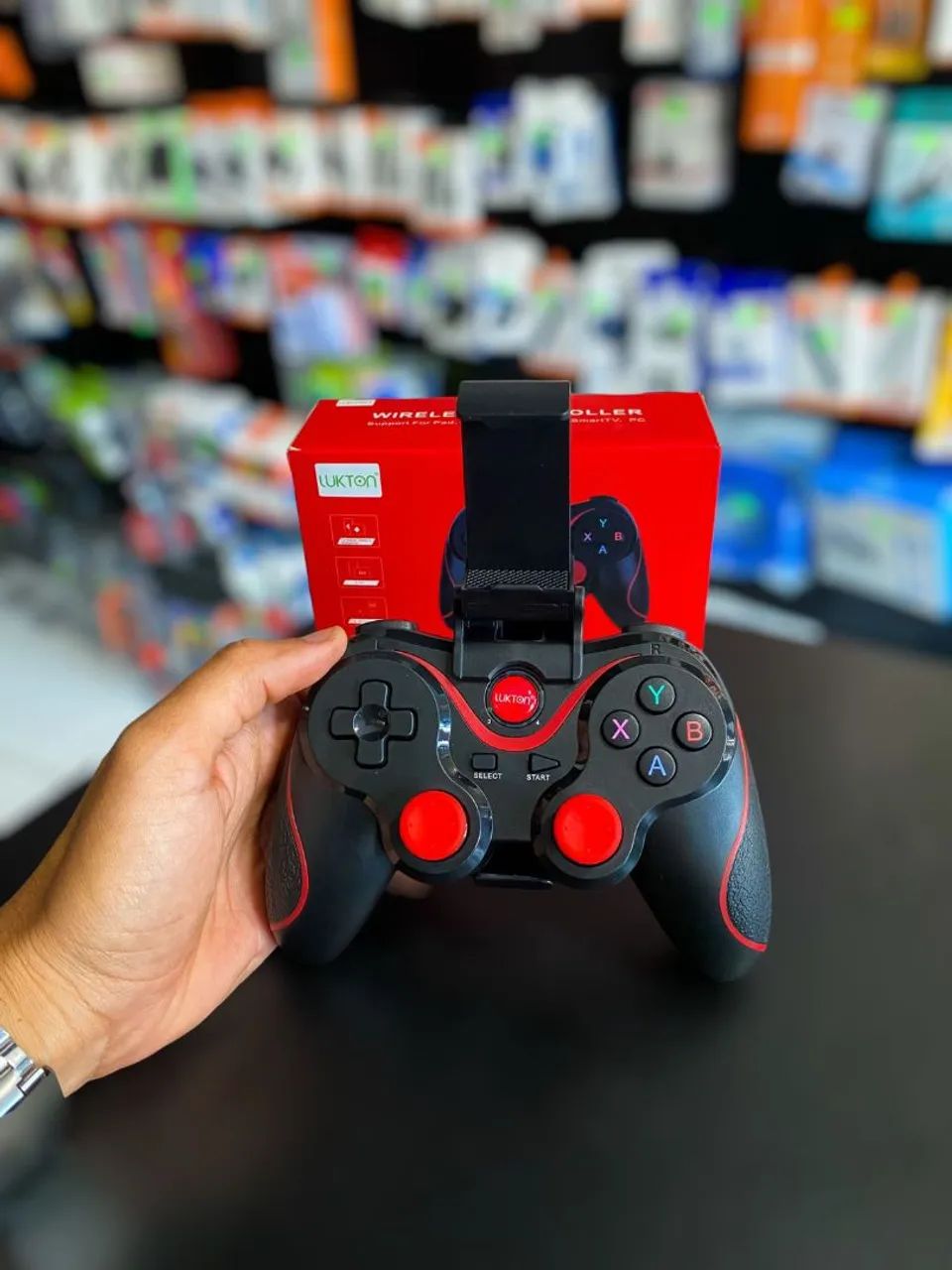 CONTROLE GAMER JOYSTICK BLUETOOTH PARA CELULAR - Foto 2