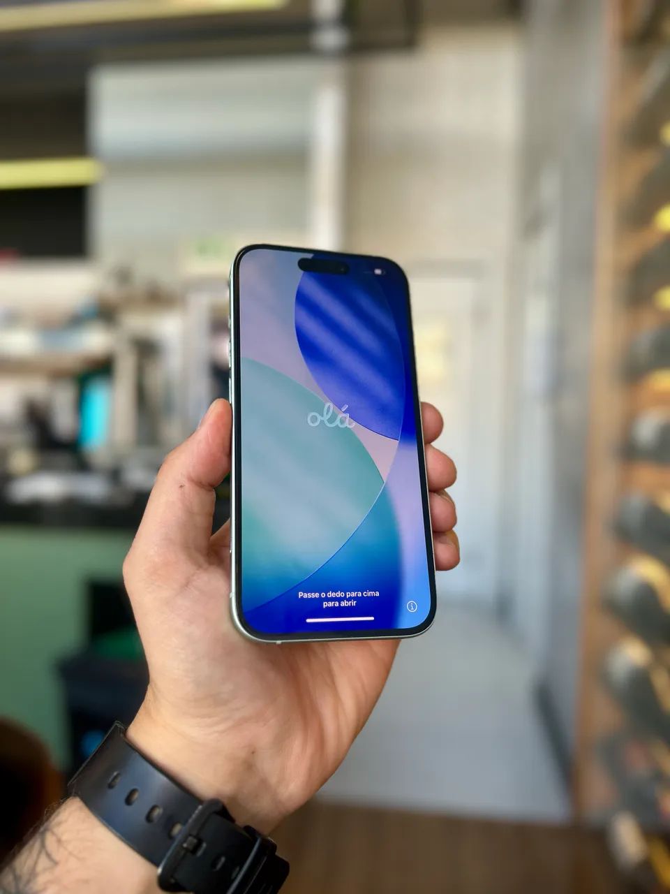 iPhone 15 128GB Verde  - Foto 4