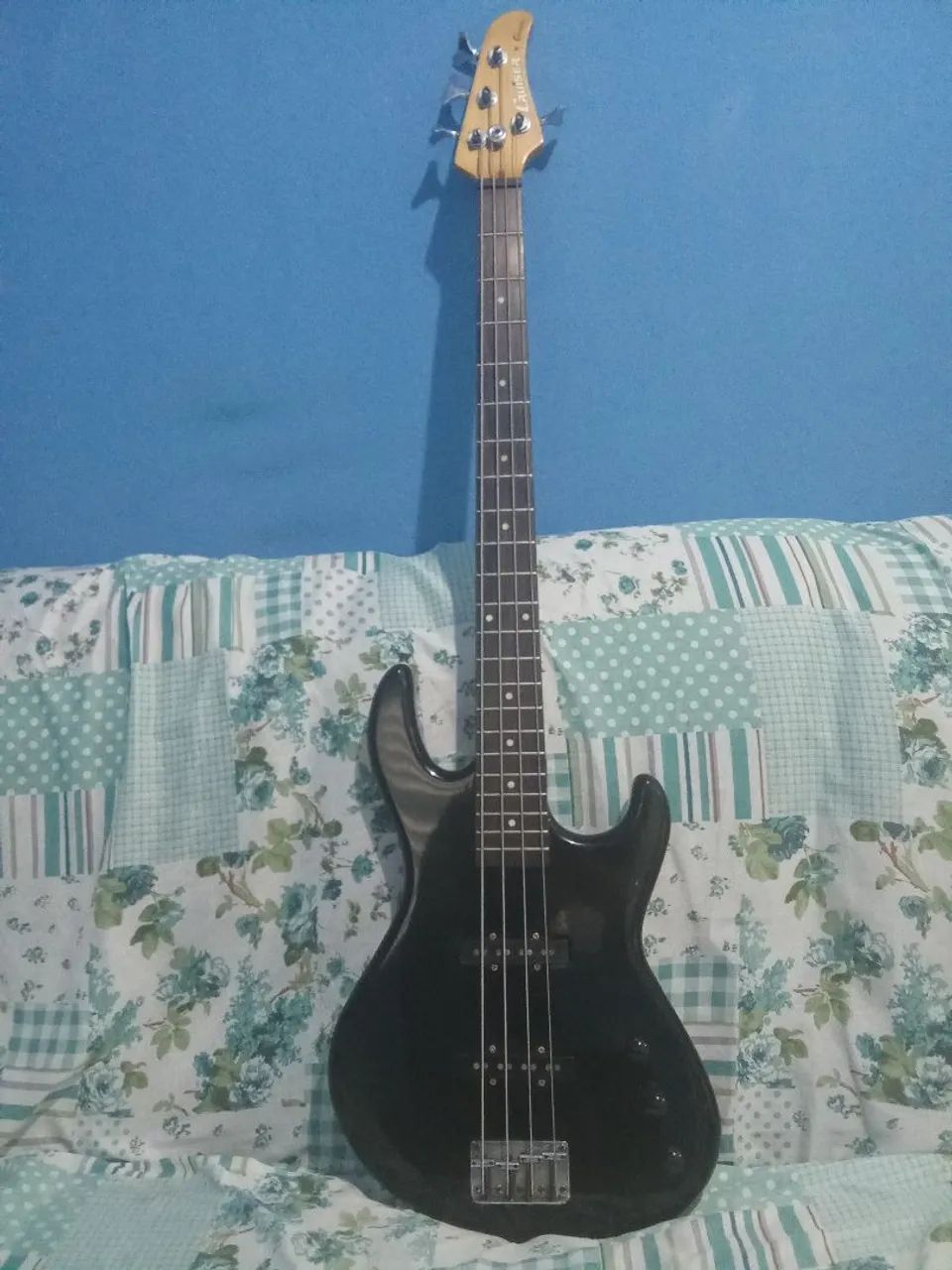 Baixo 04 cordas Cruiser (Crafter) - Foto 2