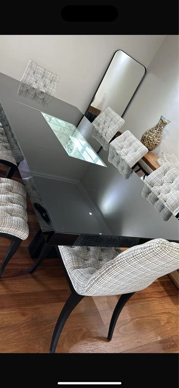 Mesa espelhada + 8 cadeiras