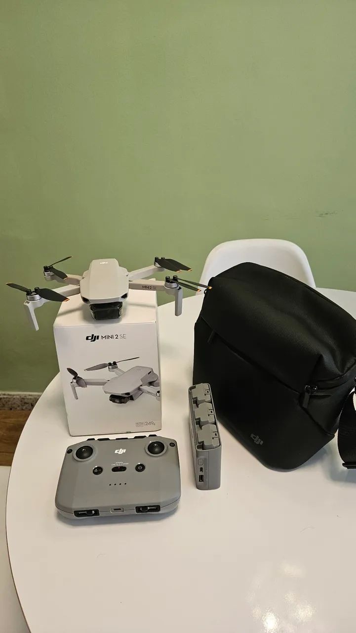 Drone DJI - Mini 2 SE - 3 baterias - com 14h de voo apenas  - Foto 4