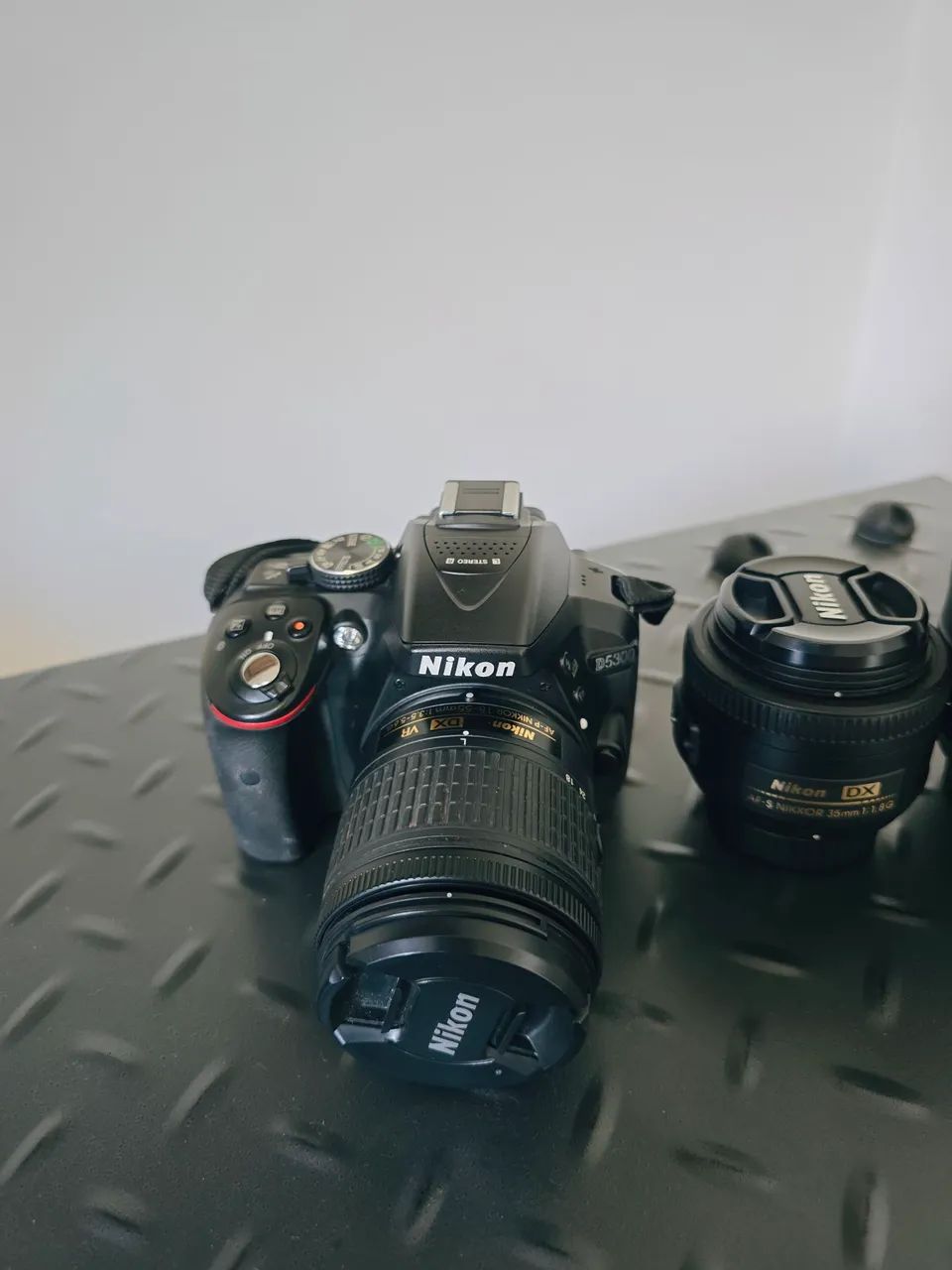 Câmera Nikon D5300 e lentes - Foto 2