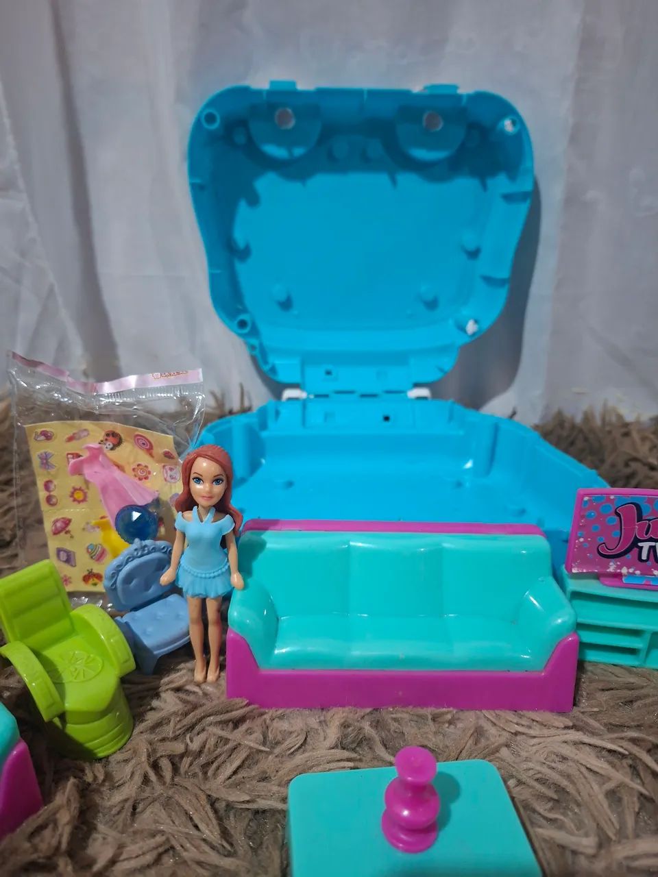 Kit Mini  Boneca e Móveis  - Foto 4