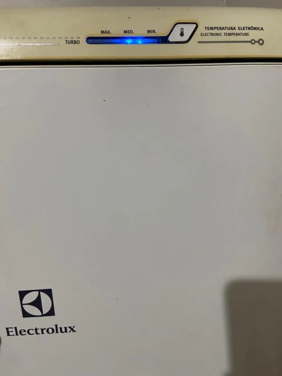 Geladeira Electrolux Cycle Defrost 240L - Foto 6