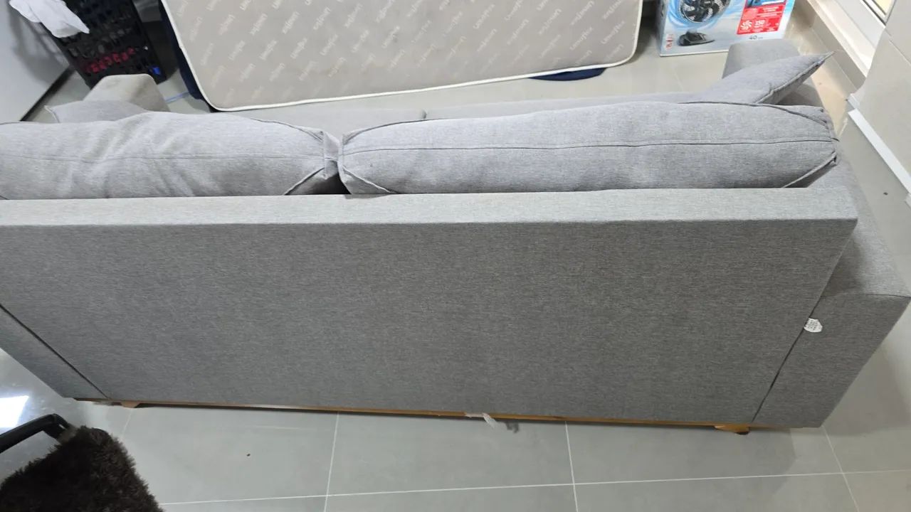 Sofa cinza em otimo estado - Foto 2
