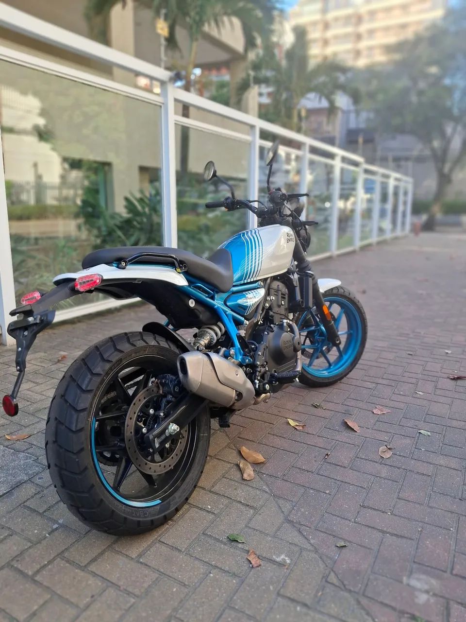 Guerrilla Brava Blue 450cc - Amanda  - Foto 3