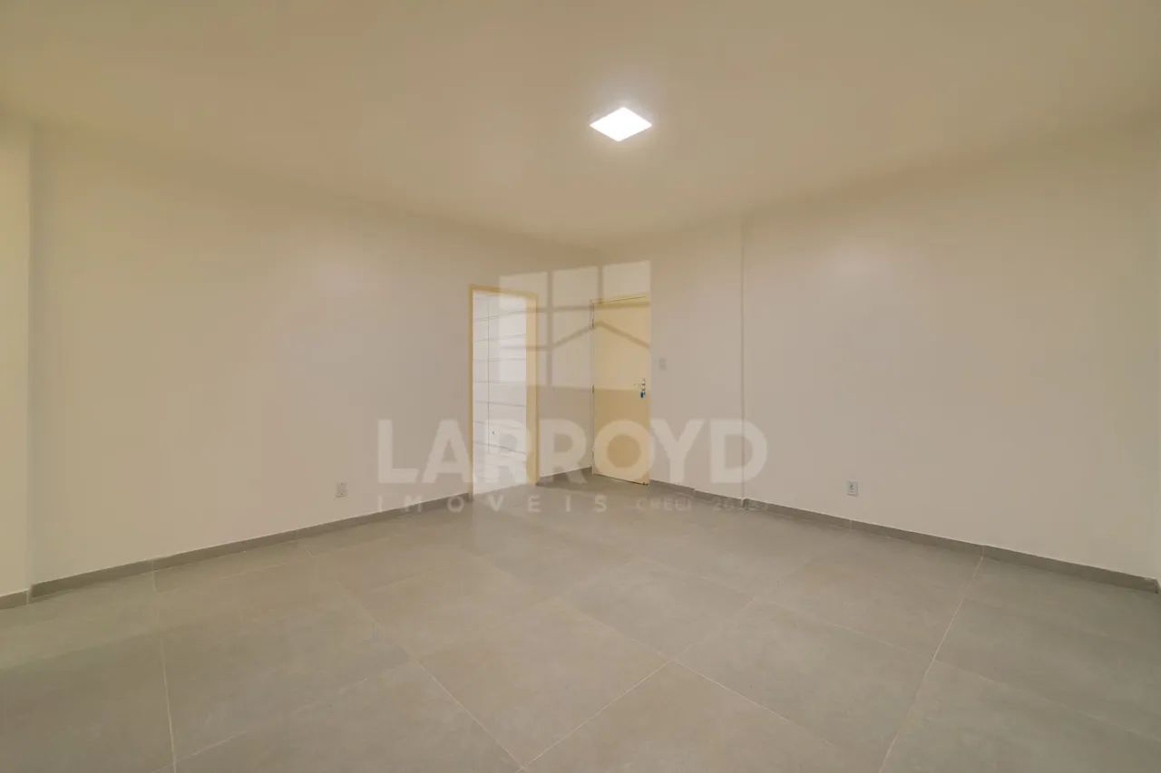 Karina - Apartamento 2 Dormitórios no Edifício Karina - Centro, Tubarão/SC - Foto 5