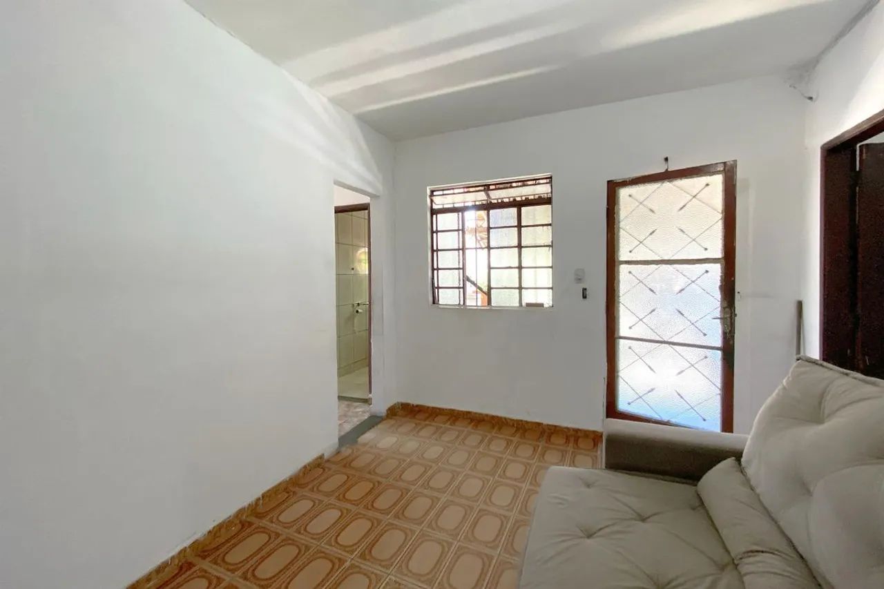 Casa à Venda - Ermelinda, 2 Quartos, 360 m2 - Foto 3