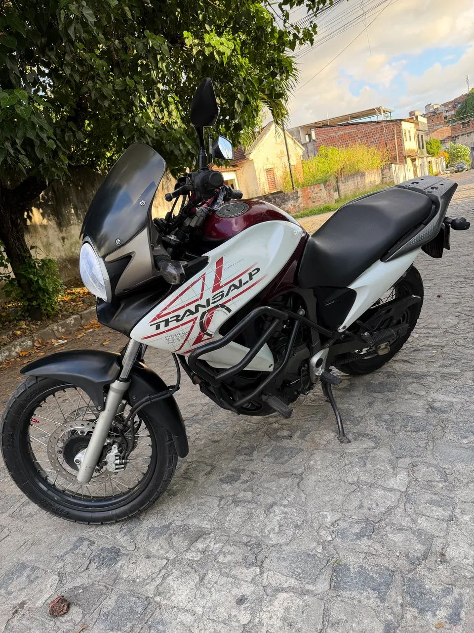 Honda Transalp 2011 - Foto 2